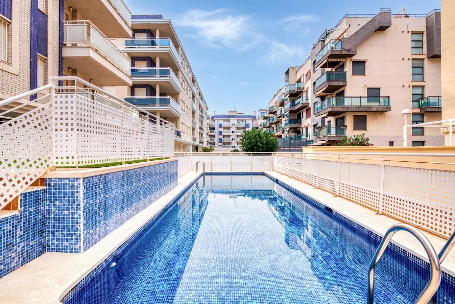 Apartamento Con Piscina Ideal Familias Chilches  Exterior photo
